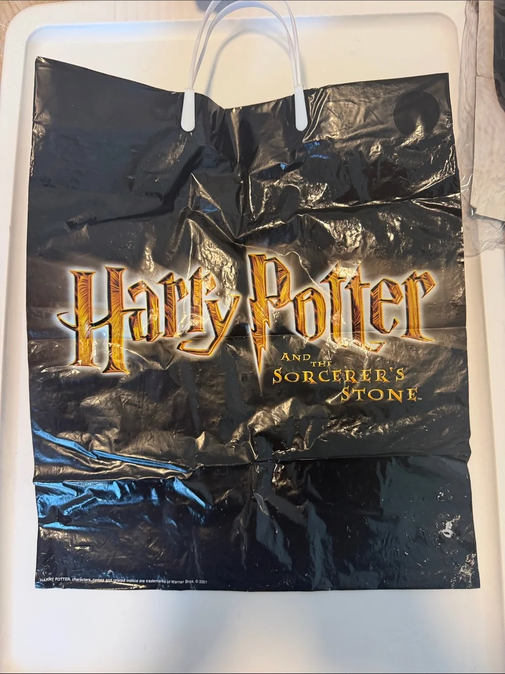 Warner Bros. Harry Potter Black and Yellow Gryffindor Robe Costume w/treat bag